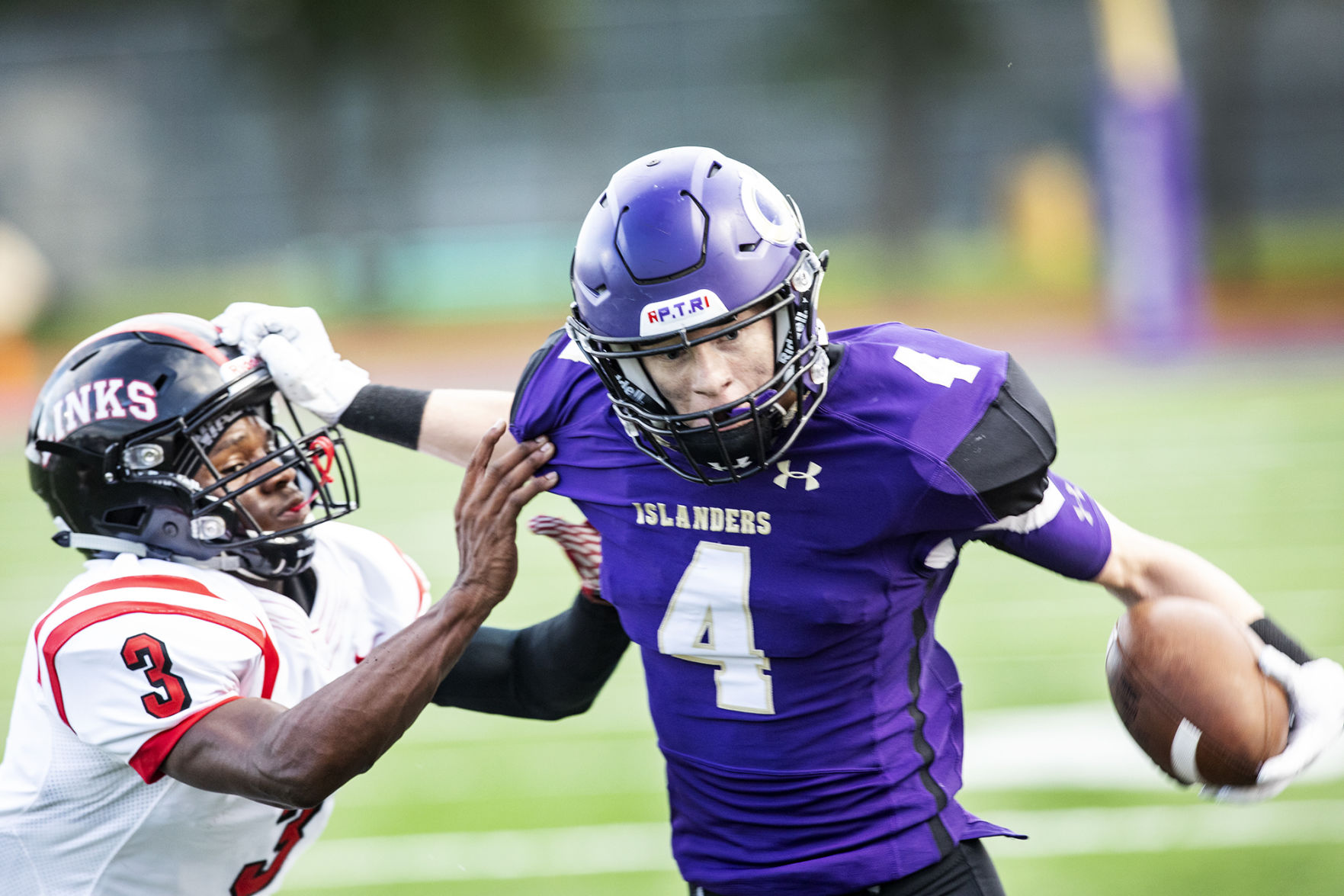 090619_gishfootball_zlm01.JPG